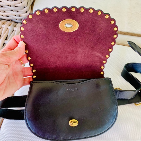 Coach Black Scallop Rivets Saddle Belt Bag EUC - Picture 13 of 16